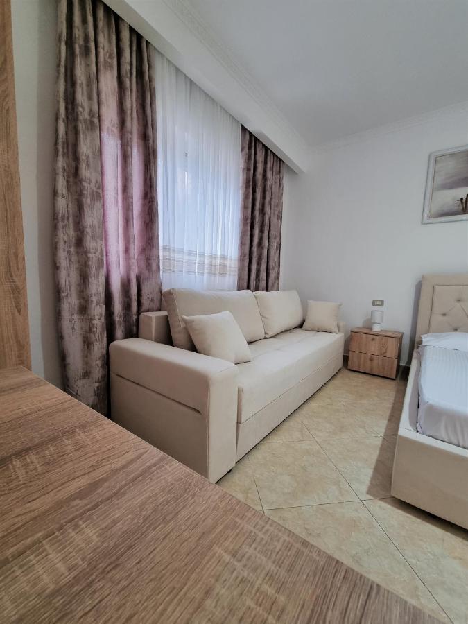 My Holiday House Ξενοδοχείο Δυρράχιο Εξωτερικό φωτογραφία